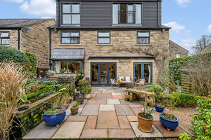 Rear- click for photo gallery